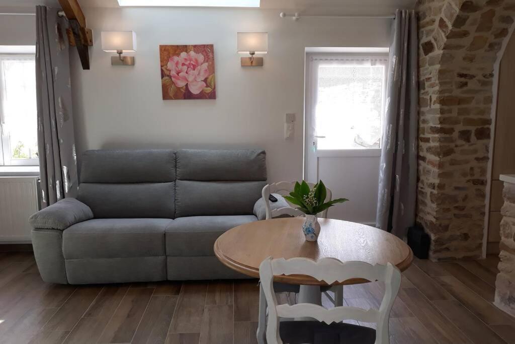 Nouveau Gite Situe Au Coeur Du Cotentin Saint-Pierre-d'Artheglise Exterior foto